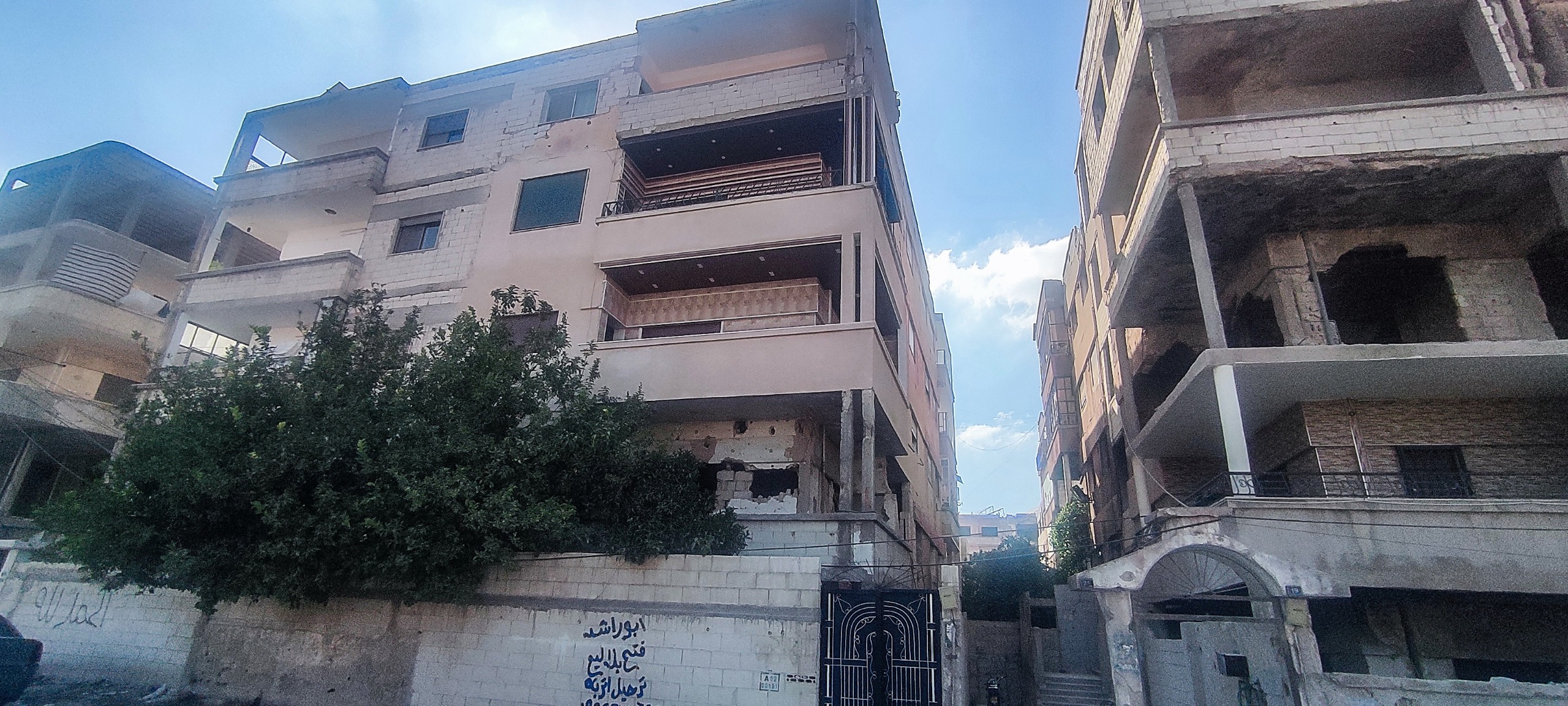 شقة للبيع في القصور حمص ١٤٥ متر سوبر ديلوكس على طريق حماه