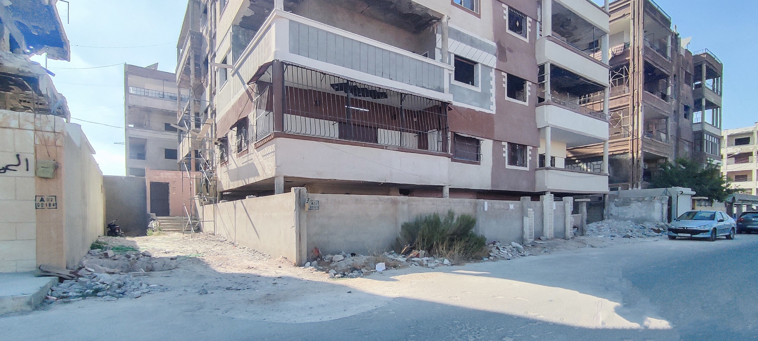 شقة للبيع بحمص القصور طريق حماه مساحة 165م إكساء سوبر ديلوكس