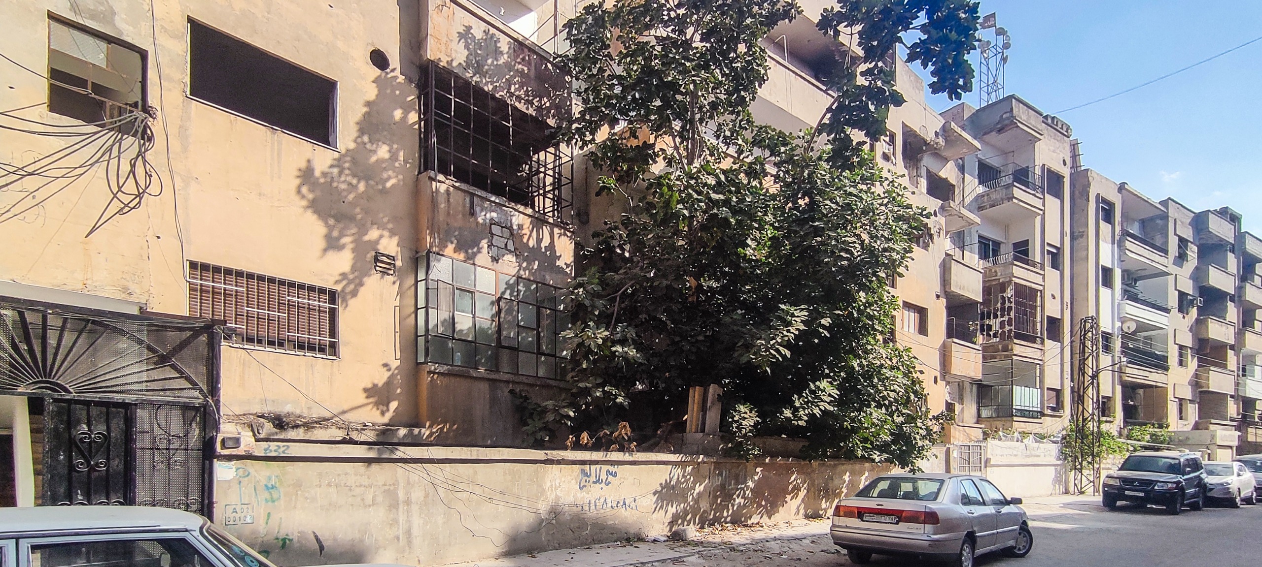 شقة للبيع في حمص القصور شارع طلائع النور بمساحة 130 متر مربع